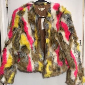 ❗️SOLD❗️Faux Fu Coat